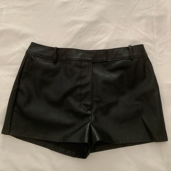Wayf Pants - NWT WAYF Faux Leather Zipper Shorts Black High Waist Large
